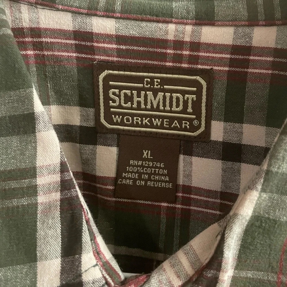 C.E. Schmidt Workwear Men's Casual Plaid Shirt Green and White XL - Picture 2 of 5